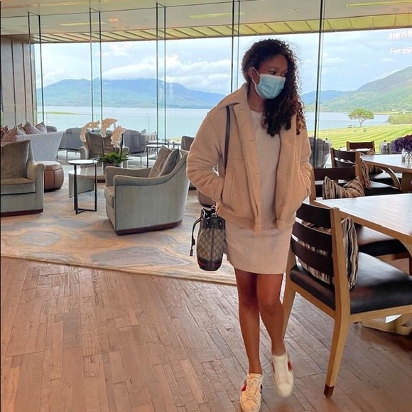 Meet your Posher, Phoebe - Picture 1 of 1